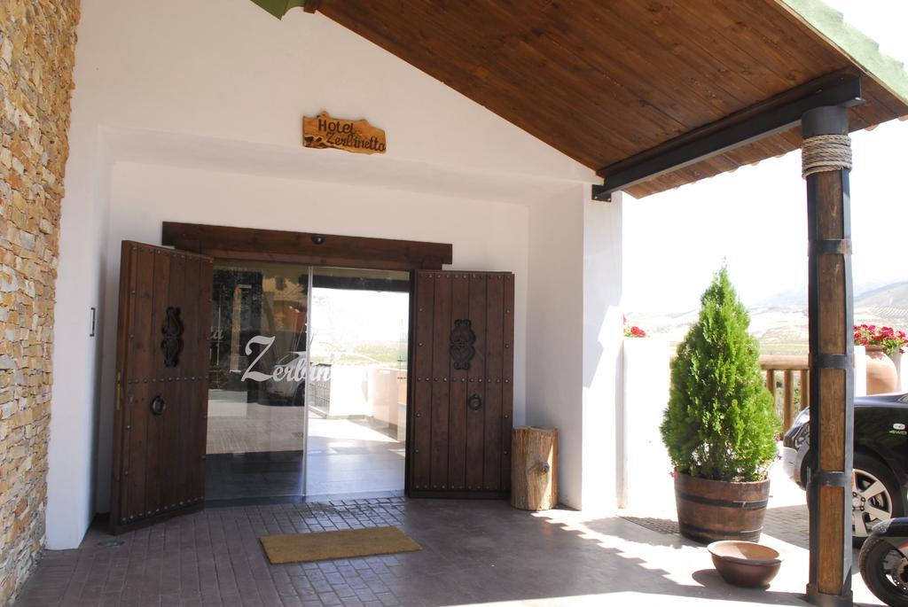 Hotel Zerbinetta by Bossh Hotels Dílar Exterior foto